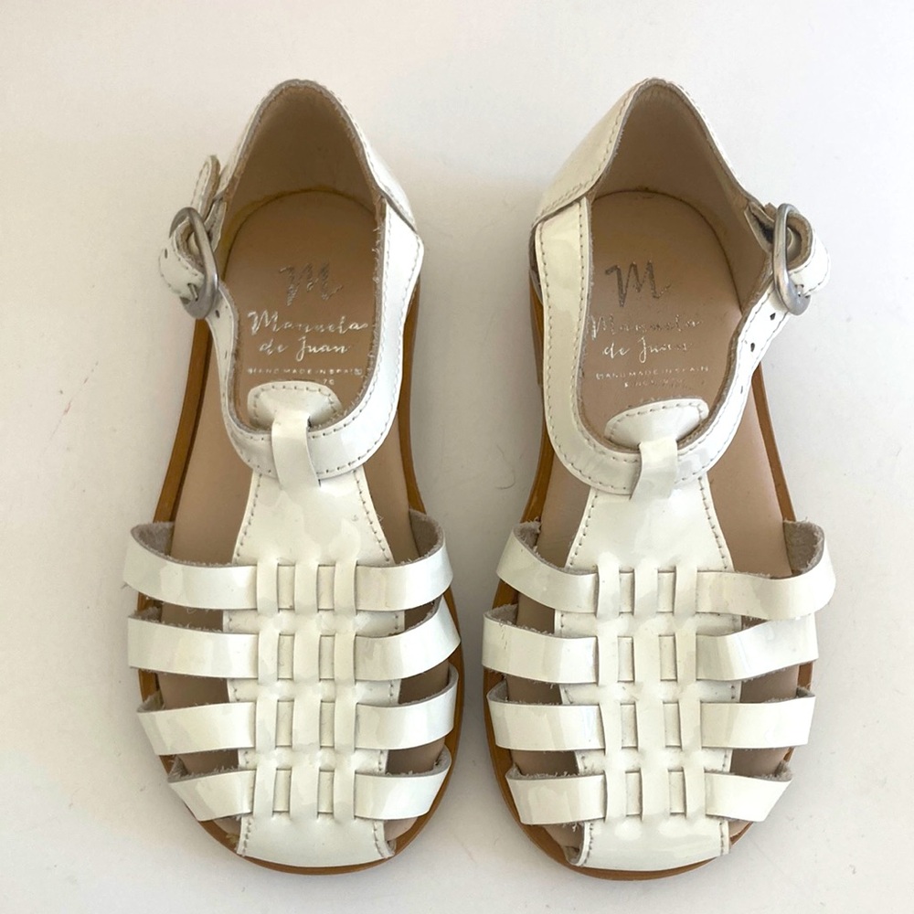 Manuela de Juan sandals size 22
